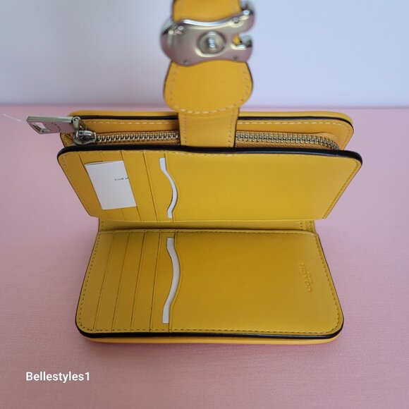 COACH Tabby Smooth Leather Medium Bifold Wallet – Canary color - Picture 11 of 16
